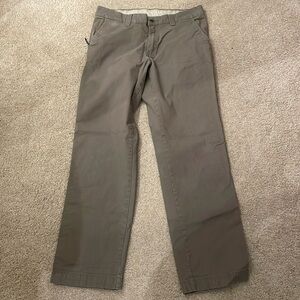 Columbia green khaki pants size 32